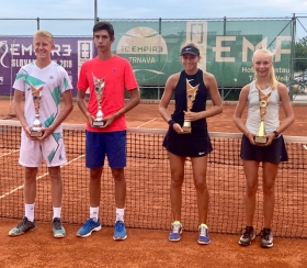 jakub-jupa-finalista-dusan-baranec-finalistka-ela-platenikova-a-vitazka-dvojhry-nina-vargova-1